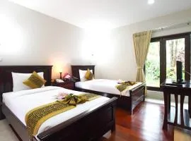 Phuwanalee Resort