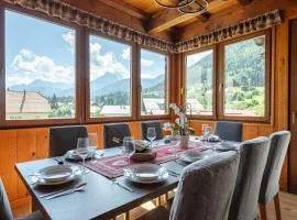 Design alpino in centro con balcone e parcheggio