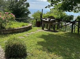 Agriturismo Casa Paradiso、コルトーナのヴィラ