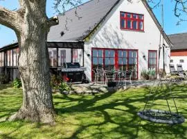 Amazing Home In Samsø With Wifi