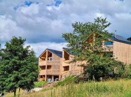 Schwarzwalddeck Deckh&auml;user, котедж у місті Бад-Герренальб