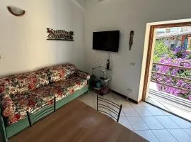 Mansarda con balcone nel cuore di Brenzone sul Garda