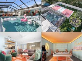 Electric Flamingo with Heated Pool, Pickleball, Mini Golf & Basketball, Hotel in Clearwater