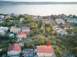Stunning Apartment In Starigrad Paklenica