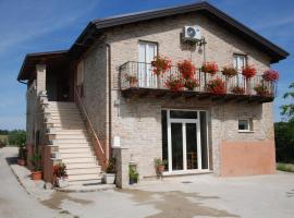 Agriturismo Magna Mater Agriculturae，位于蒙萨姆波罗·德尔·特伦特的酒店