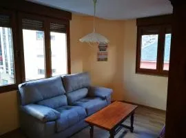 Apartamento con vistas a la montaña