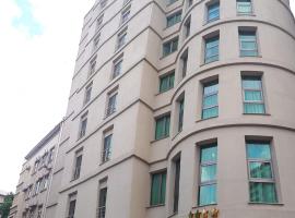 Diplomat Suites Hotel, hotel din Baku