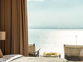 Cloud Edge Cabin, a full-view Cang'er Mountain and Sea Villa Hotel located on marble, Erhai Viewing Branch, hotel cerca de Aeropuerto de Dali - DLU, da