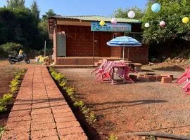 Green Heaven River Side Resort and Villa