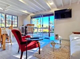 Beach House, Pool, Braai, Patio, Water Sports