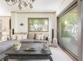Entire villa in Kryopigi with Sea Views in Complex
