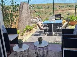 Apartamento con jardin