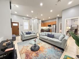Huge apartment near NYC, Parking, hotel in North Bergen