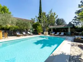 Mas des Olivades - Ferme Provençale - Piscine