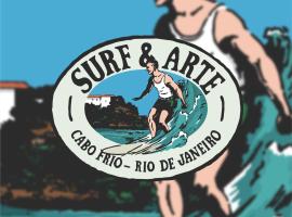 Surf & Arte Hostel, hostel v destinaci Cabo Frio