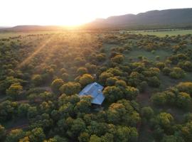 Altemooi Farm Stay, casa vacacional en Hekpoort