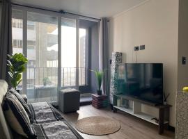 Dpto Económico a 6 min de Plaza Ñuñoa, hotel en Santiago