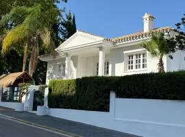 Aurora Boutique Hotel - Only Adults