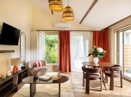 Hausman Suites - Appart Hotel, hotel em Saint-Cyr-au-Mont-dʼOr