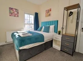 Belgrade Lodge Studio 4 - Parking, City Centre, Walk to West Orchard Shopping Centre