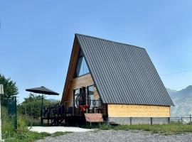 Villa Hillside Gudauri, hotel v destinaci Kʼumlistsʼikhe