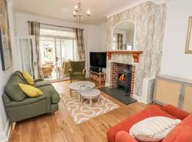 Rose Briar Cottage
