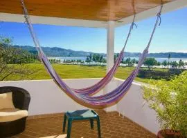 Begonia Luxury Beach & Ocean Views, Steps To Sand