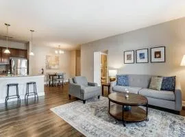 Walkable Pet-friendly 2br2ba On 1st Floor!