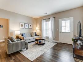 웨스터빌에 위치한 호텔 Paws Of Polaris 2BR 1st Floor Walk-In Shower