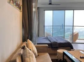 Supernova suites 36th floor