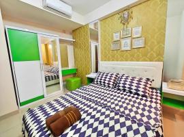Cozy 2BR Sudirman Suites Pool, Gym & WiFi, goedkoop hotel in Bandung