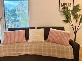 WN Premium Apartment with Patio