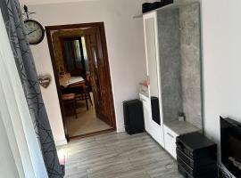 Winery oasis، كوخ في كاري