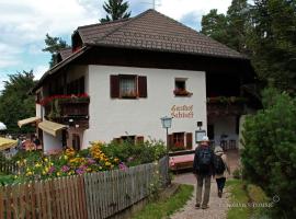 Gasthof Schluff, casa rural en Soprabolzano