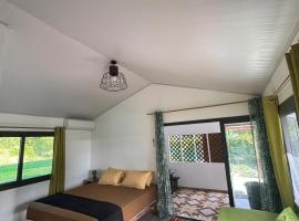 Ori Lodge Rangiroa, casa de campo em Rangiroa