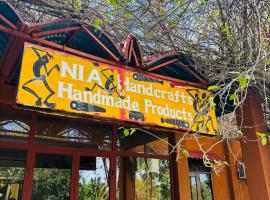 Kiromo Zoo, hotel bajet di Bagamoyo