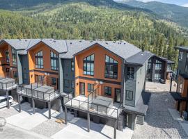 Nordix Townhomes by StayIn, ski resort in Panorama