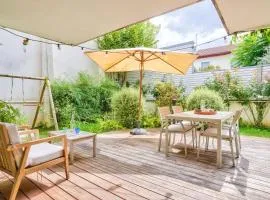 Grand et charmant appartement familial, 3 chambres, et moderne avec grand jardin et parking privatif aux portes de Paris