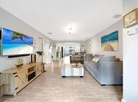 Waterfront Retreat Home Dania Beach