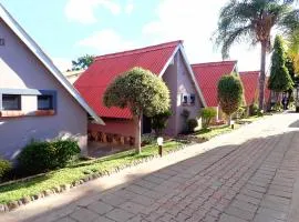 Sunset Junction Lodge & Tours