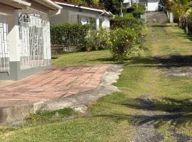 Patch&Porch Cottage, Hotel in Port Antonio