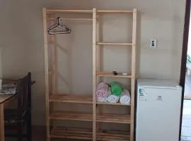 Edícula quarto suíte, confortável e bem localizado