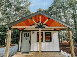 Cabin #9 One Bedroom with Kitchenette
