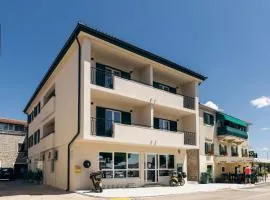 Boutique Rooms Rogovo