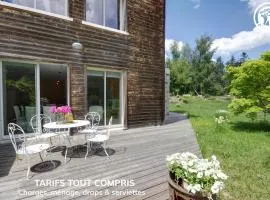 Gîte avec Spa et Terrasse au cœur du Pilat - FR-1-496-340