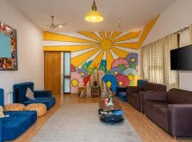 Whiite Panda - Backpacker Hostel in Delhi Greater Kailash