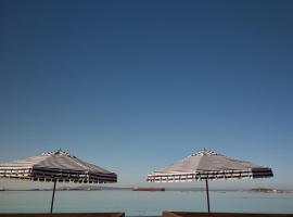 Blue Bay Lodge, hotel v mestu Saldanha