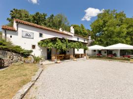 Kraška hiša Škrla