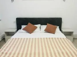 DACAFI Luxury Apartment