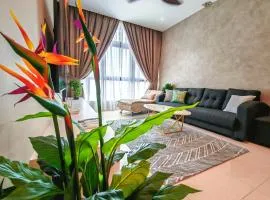 Paradigm Residence 10Pax 3R Lv25